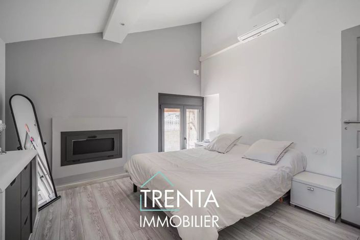 Image No.14-4 Bed House for sale