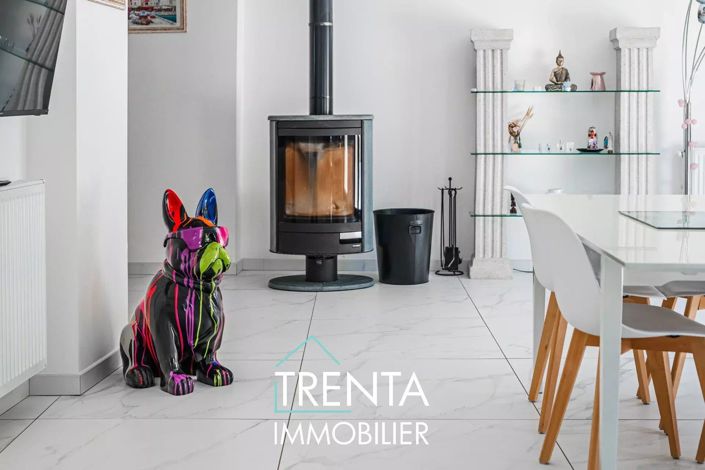 Image No.2-Maison de 4 chambres à vendre à Saint-Quentin-sur-Isère