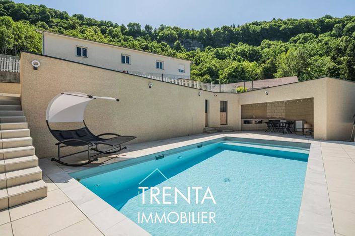 Image No.21-4 Bed House for sale