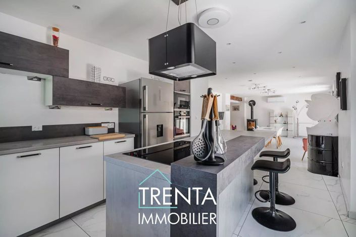 Image No.9-Maison de 4 chambres à vendre à Saint-Quentin-sur-Isère