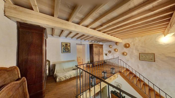 Image No.19-9 Bed House for sale