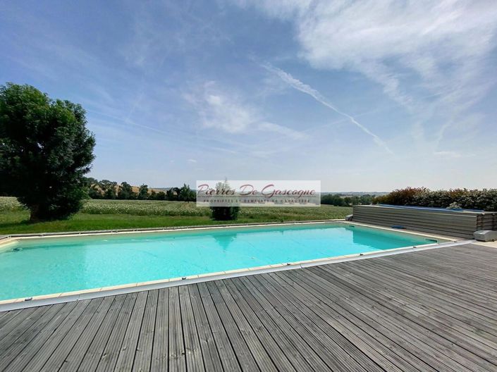 Image No.2-9 Bed House for sale