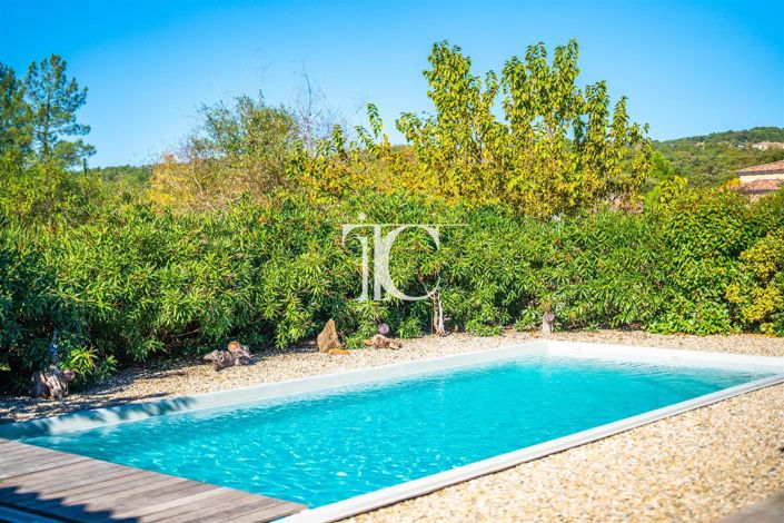 Image No.26-4 Bed House for sale