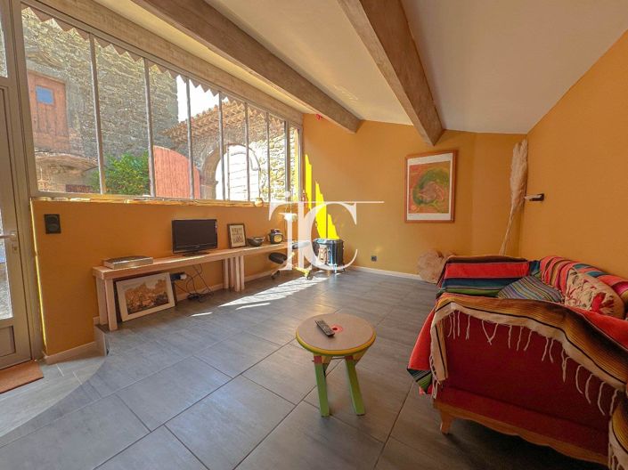 Image No.11-4 Bed House for sale