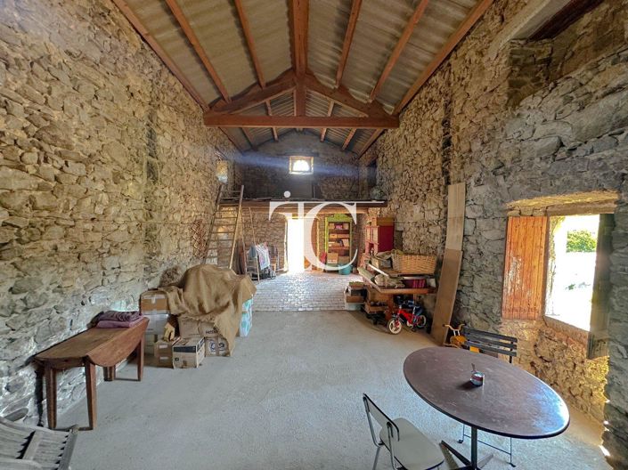 Image No.8-4 Bed House for sale