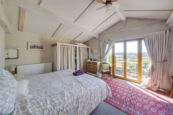 Image No.11-4 Bed House for sale