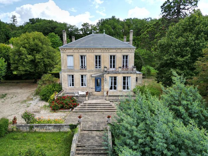 Image No.2-4 Bed House for sale