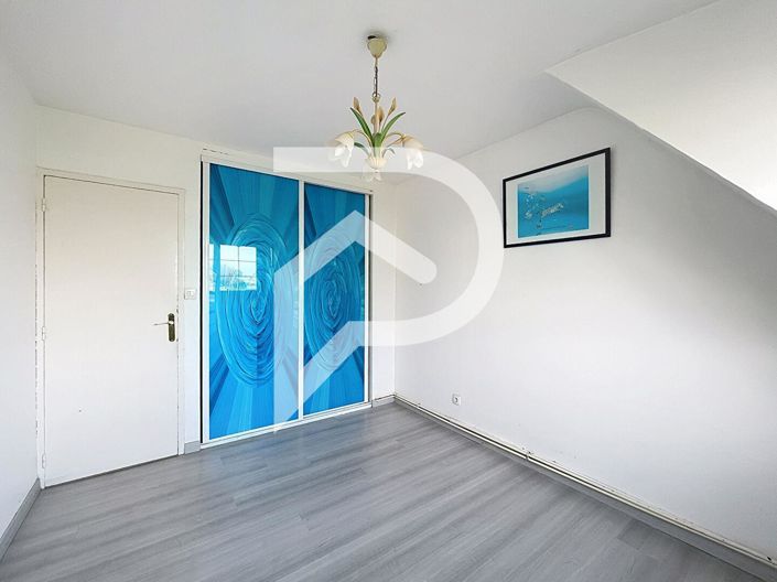 Image No.5-3 Bed House for sale