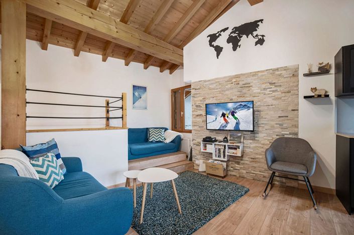 Image No.5-2 Bed House for sale