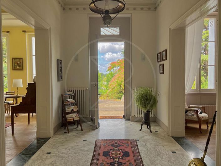 Image No.4-4 Bed House for sale