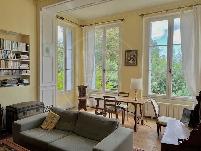 Image No.5-4 Bed House for sale