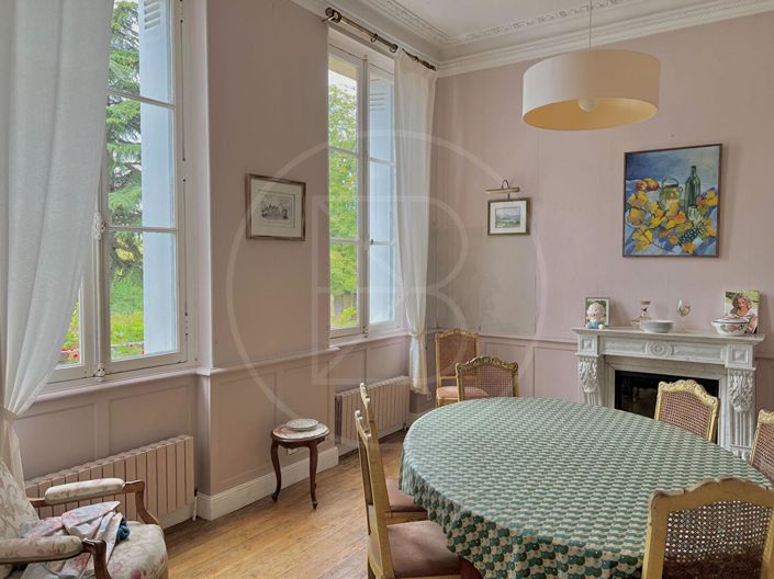 Image No.7-4 Bed House for sale