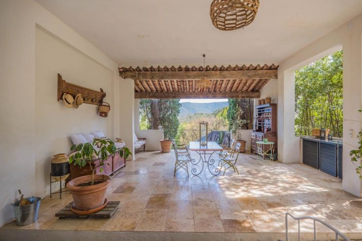 Image No.4-5 Bed House for sale