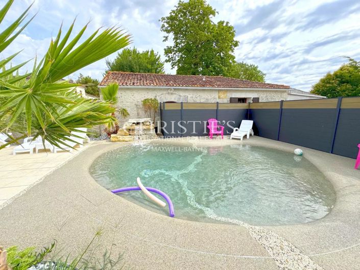 Image No.16-21 Bed House for sale