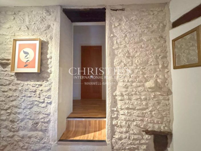 Image No.6-21 Bed House for sale