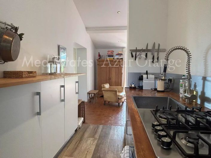 Image No.7-2 Bed House for sale