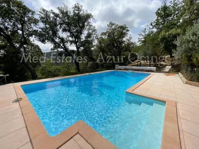 Image No.15-4 Bed House for sale