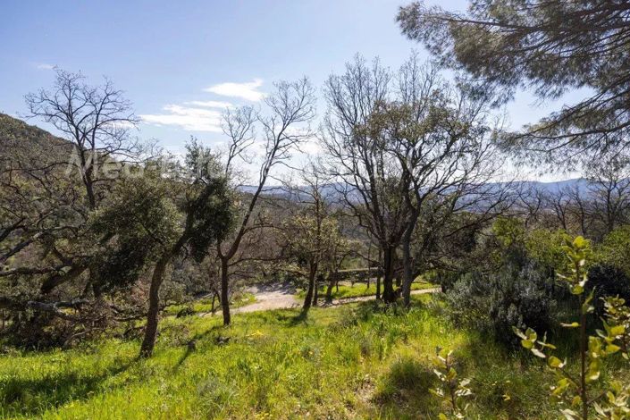 Image No.16-4 Bed House for sale