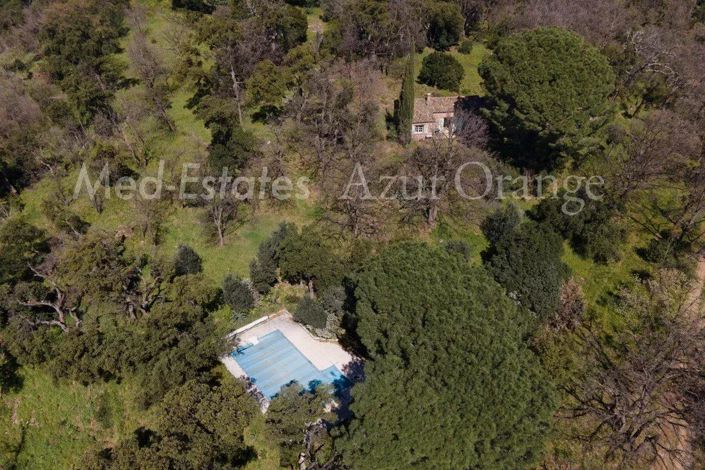 Image No.2-4 Bed House for sale