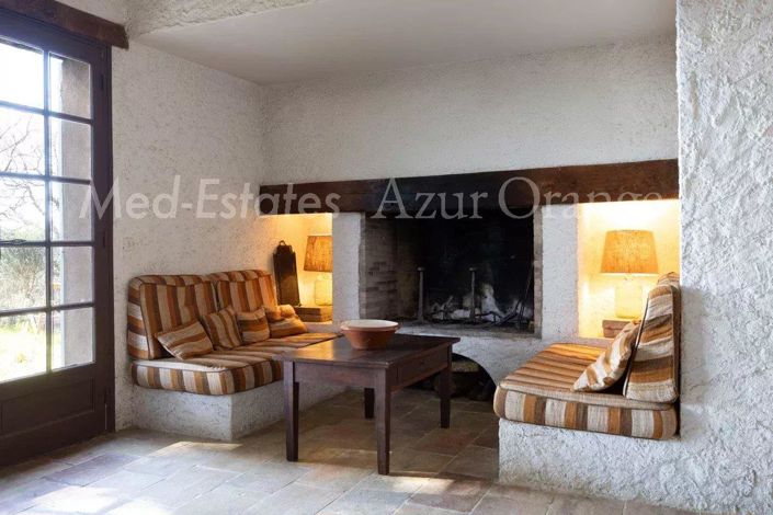 Image No.6-4 Bed House for sale