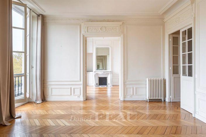 Image No.4-4 Bed Apartment for sale