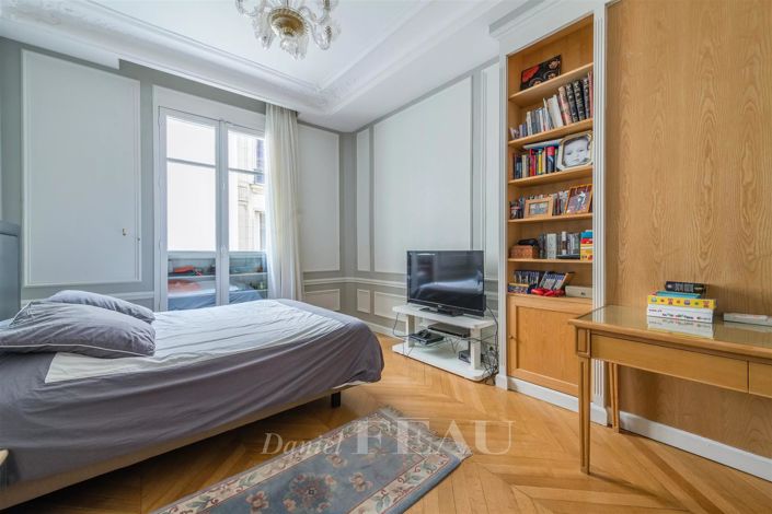 Image No.8-Appartement de 4 chambres à vendre à Paris