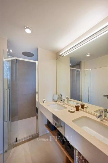 Image No.13-4 Bed Apartment for sale