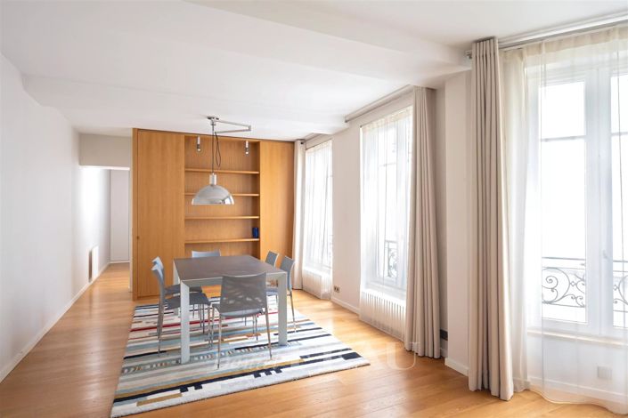 Image No.20-4 Bed Apartment for sale