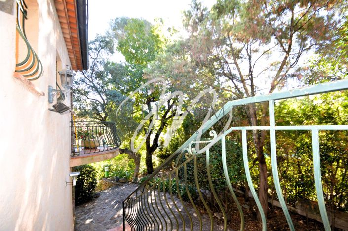 Image No.16-4 Bed House for sale