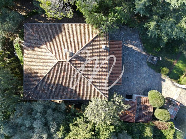 Image No.3-4 Bed House for sale