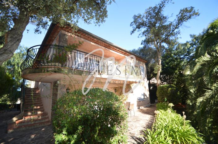 Image No.5-4 Bed House for sale