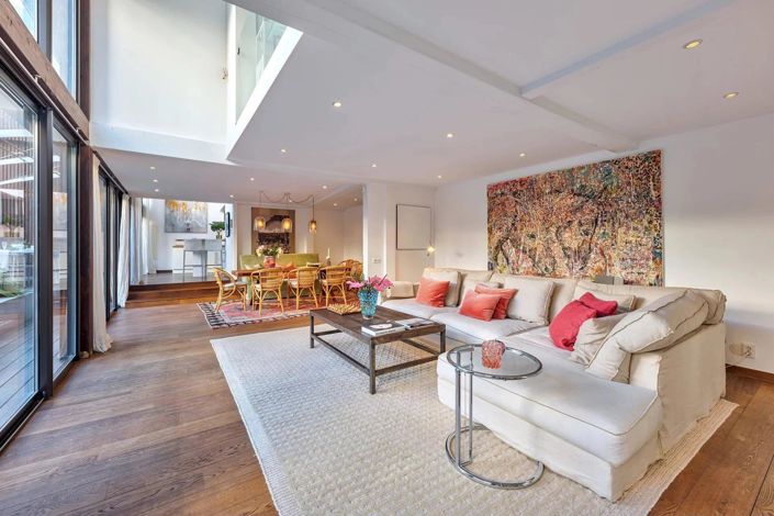 Image No.3-4 Bed House for sale