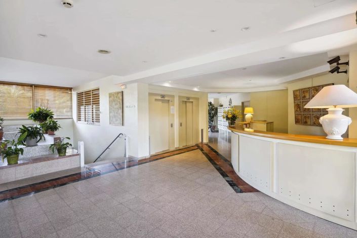 Image No.22-1 Bed Apartment for sale