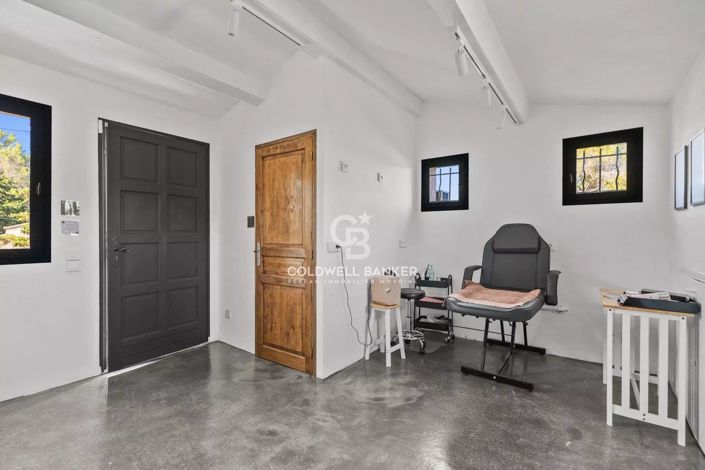 Image No.19-5 Bed House for sale