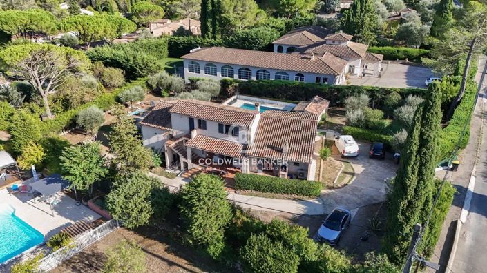 Image No.27-5 Bed House for sale