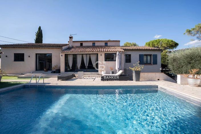 Image No.30-5 Bed House for sale