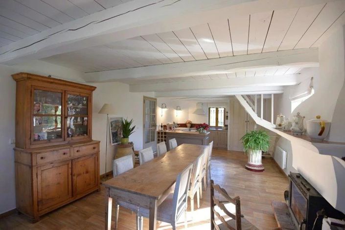 Image No.9-11 Bed House for sale