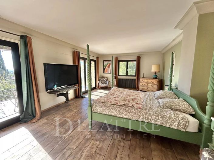 Image No.13-6 Bed House for sale