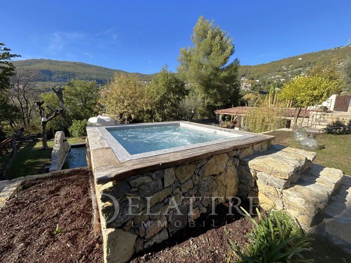 Image No.19-6 Bed House for sale