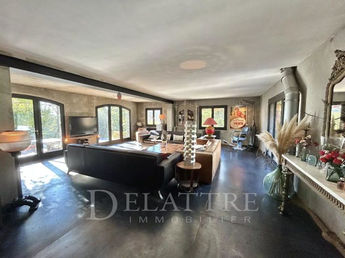 Image No.3-6 Bed House for sale