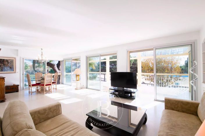 Image No.2-3 Bed Apartment for sale