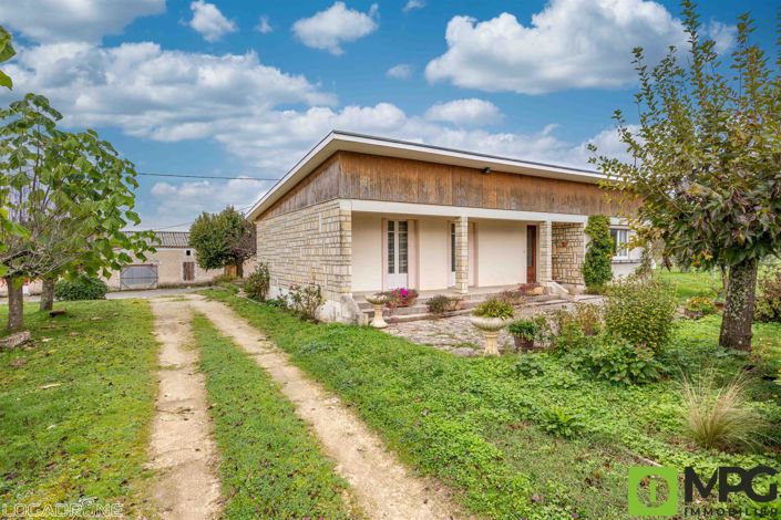 Image No.1-Maison de 4 chambres à vendre à Saint-Aubin