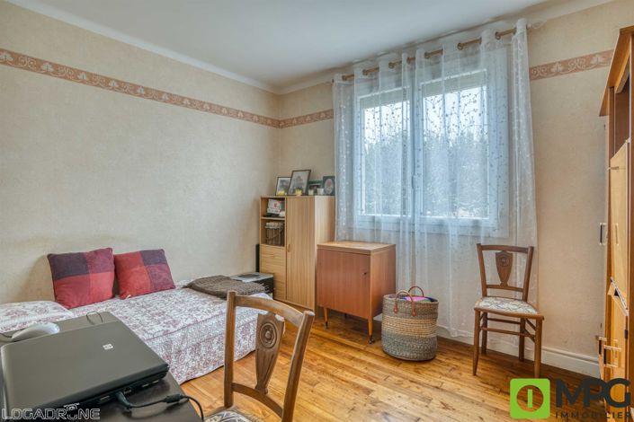 Image No.10-Maison de 4 chambres à vendre à Saint-Aubin