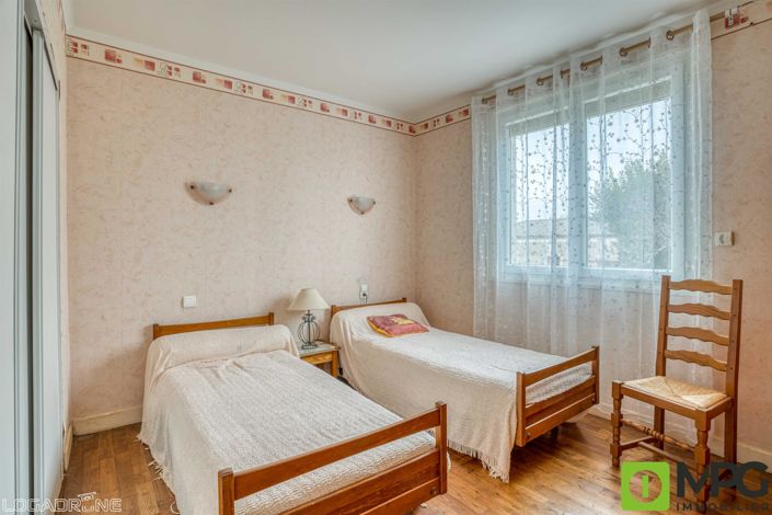 Image No.9-Maison de 4 chambres à vendre à Saint-Aubin