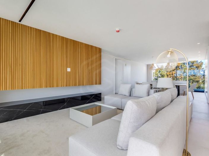Image No.7-3 Bed Apartment for sale