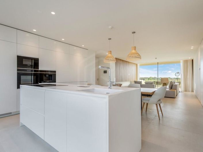 Image No.10-2 Bed Apartment for sale