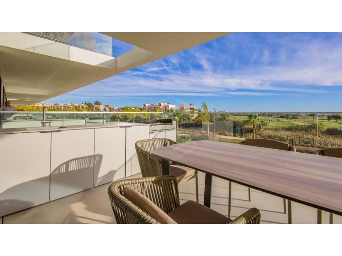 Image No.21-2 Bed Apartment for sale