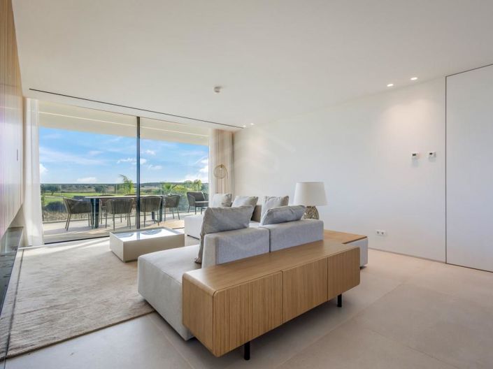 Image No.4-2 Bed Apartment for sale