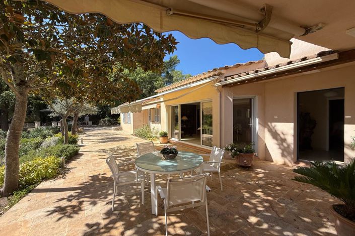 Image No.4-4 Bed House for sale