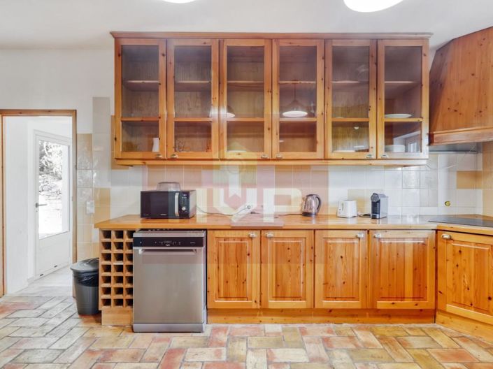 Image No.16-3 Bed House for sale